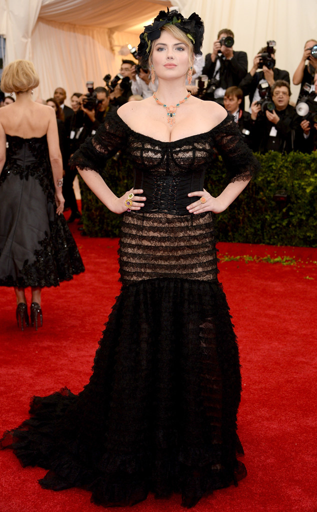 Met Gala 2014: Lena Dunham, Michelle Williams in Short Dresses