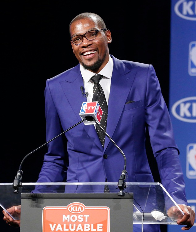 Kevin Durant's MVP Speech and Touching Tribute to His Mom ...