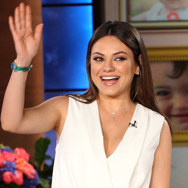 Mila Kunis Habló Por Primera Vez De Su Embarazo Video E Online 3226