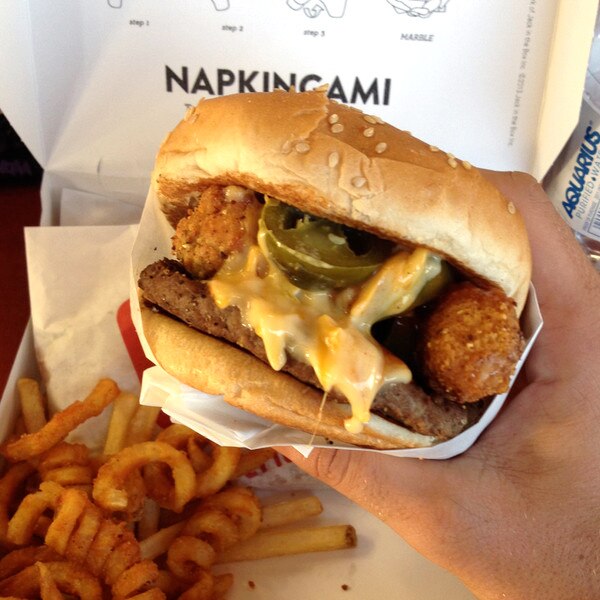 Here's What Happens at a Jack in the Box Tasting Event E! News France