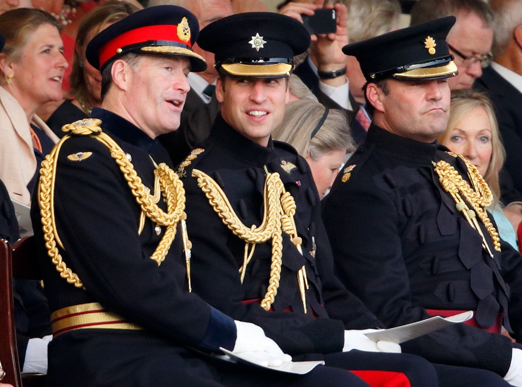 Ship shape Elegance Disconnection Swoon! See Prince William in a Black & Gold Irish Guards Uniform! - E!  Online