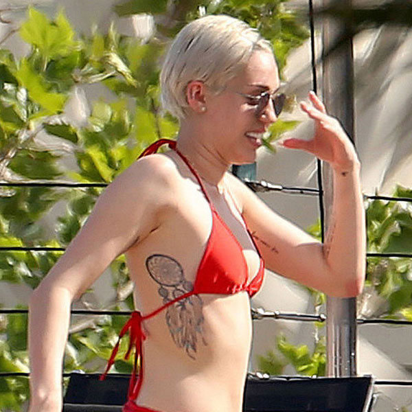 Miley Cyrus Rocks A Red Hot Teeny Bikini—see The Pic E Online Au 