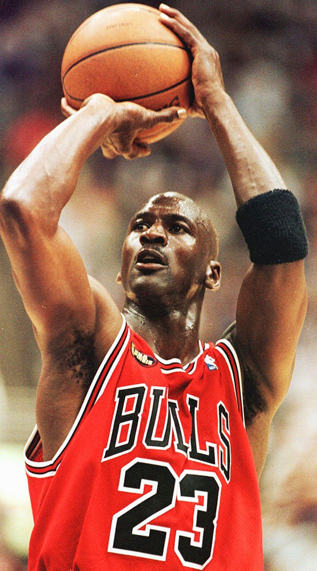  Michael Jordan Is a Billionaire Forbes Estimates E News