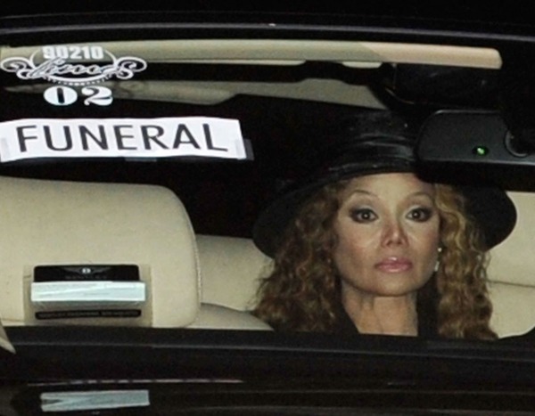 latoya jackson from michael jackson 39 s star studded funeral thank you
