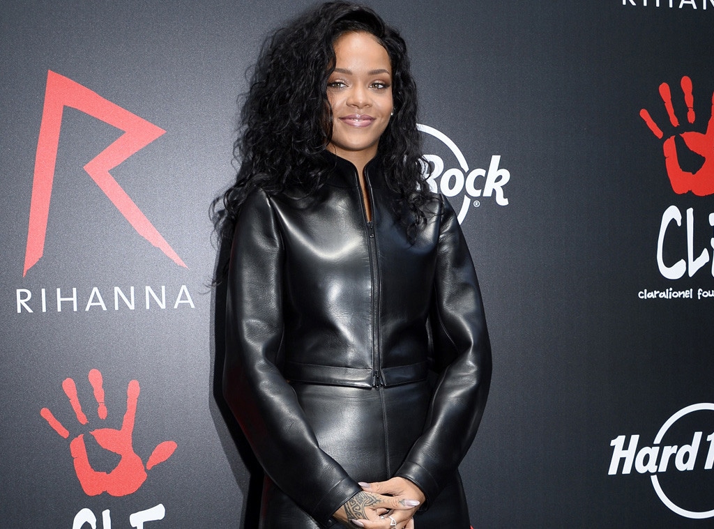 Rihanna Looks Shockingly Demure In All Leather Get-Up Rihanna Looks Shockingly Demure In All Leather Get-Up