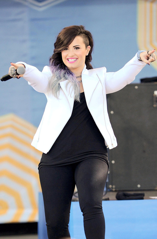 Demi Lovato Is the New Face of Skechers - E! Online
