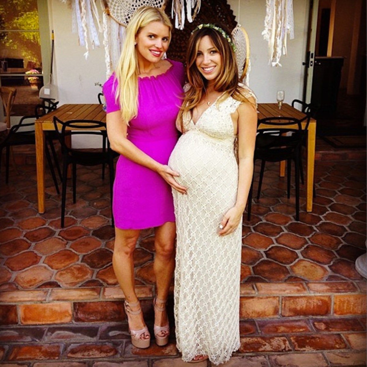 Jessica Simpson Is a Total Babe at Pal's Baby Shower - E! Online - CA