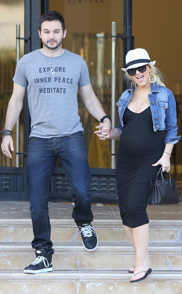 Christina Aguilera Shows Off Her Baby Bump in Los Angeles