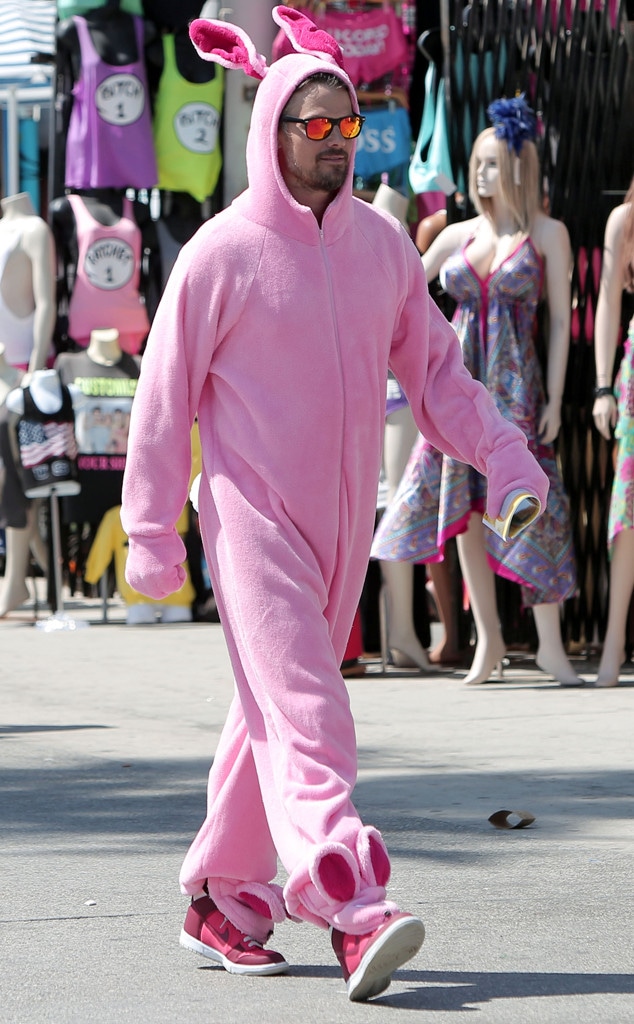 Josh Duhamel, Bunny Suit