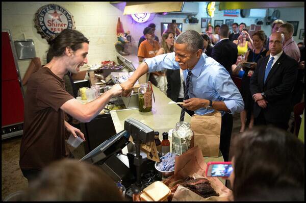 President Obama Gives a Fist Bump to Gay Joke pic