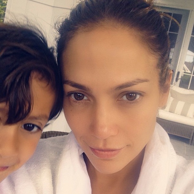 Jennifer Lopez sem maquiagem