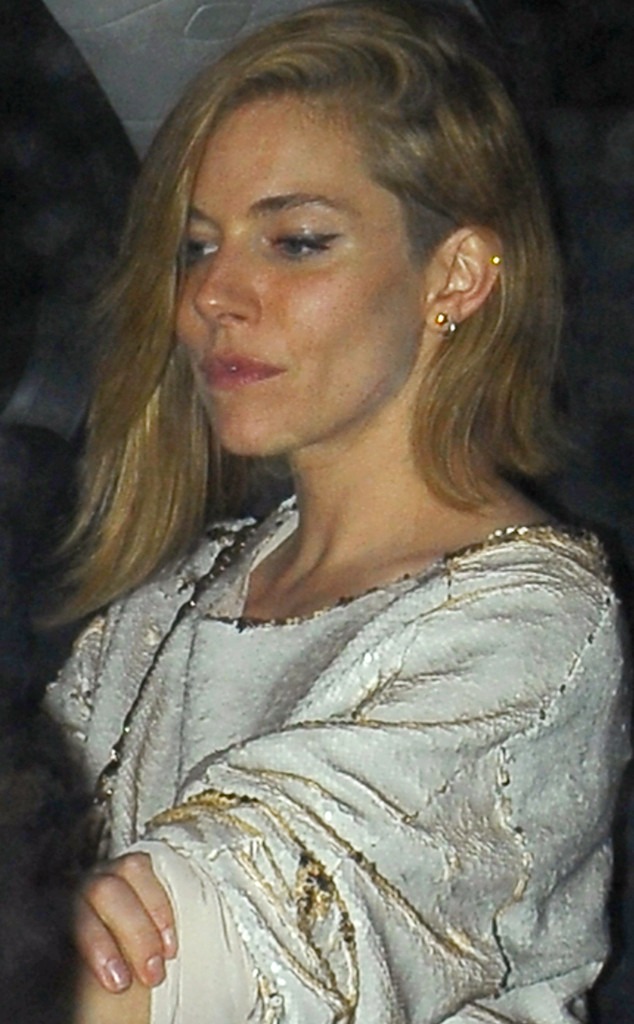 Sienna Miller Debuts Asymmetrical Bob Haircut E News Canada