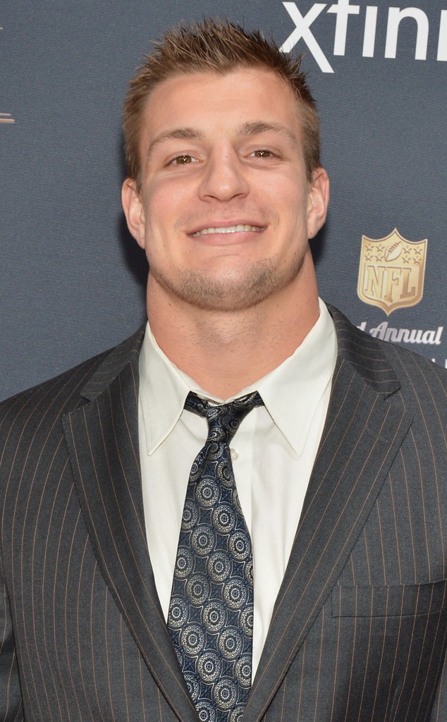 NFL Star Rob Gronkowski Busts a Move at Beyoncé and Jay Z Concert—Watch ...