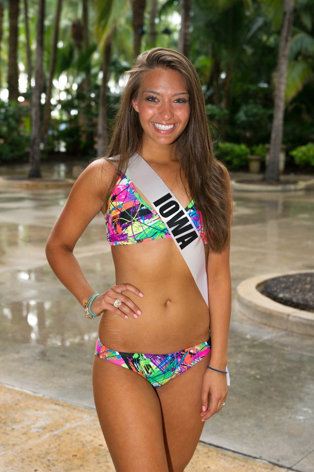 Miss Iowa Teen USA from 2014 Miss Teen USA Bikini Pics E! News Canada