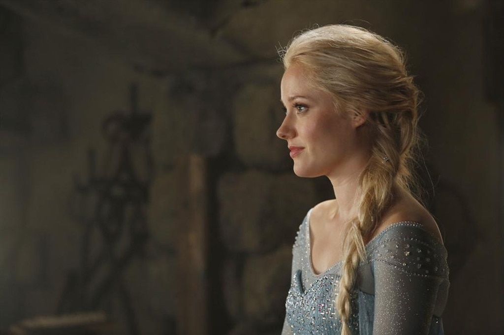 Georgina Haig As Elsa From Meet The Frozen Cast Of Once Upon A Time E News