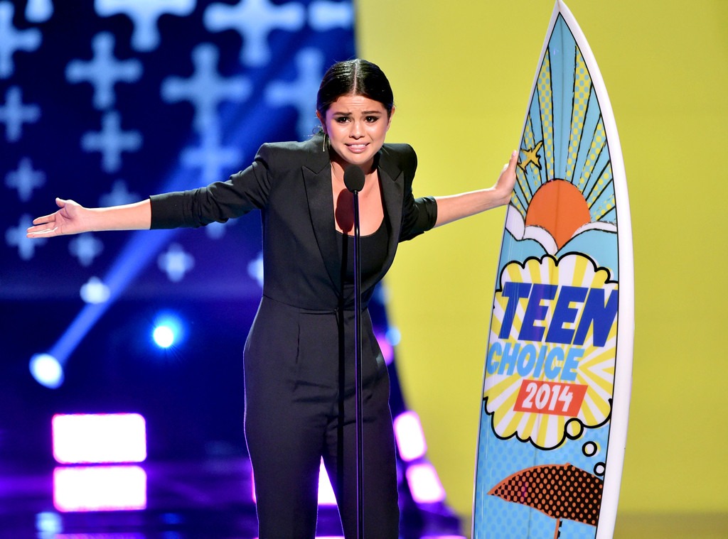 Image result for selena gomez teen choice award