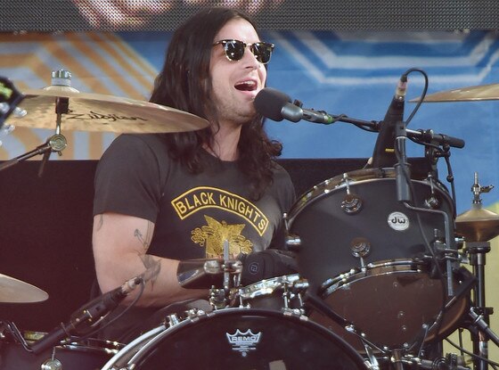 Kings of Leon Member Nathan Followill Injured When Tour Bus Avoids ...