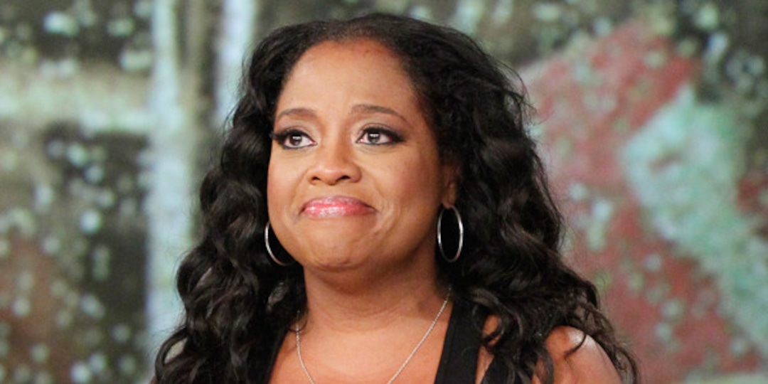 Sherri Shepherd Cries on Her Final Episode of The View: Watch