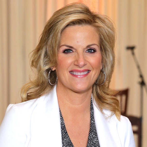 Trisha Yearwood Announces Comeback Album PrizeFighter and Tour