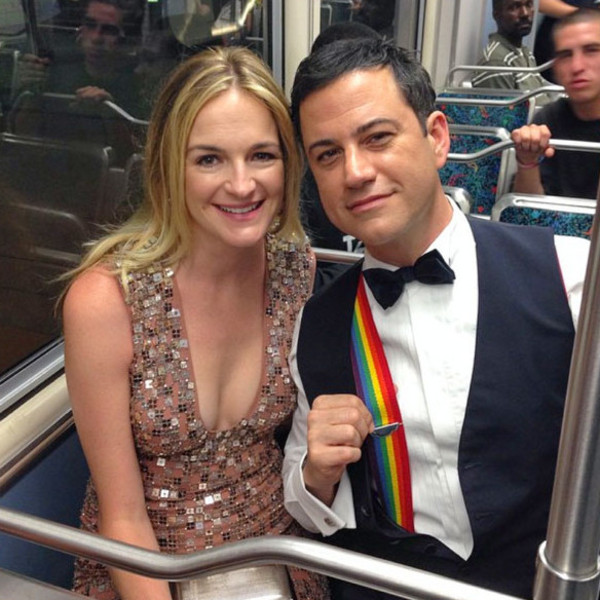 Jimmy Kimmel Wears Rainbow Mork Suspenders in Honor of Robin Williams