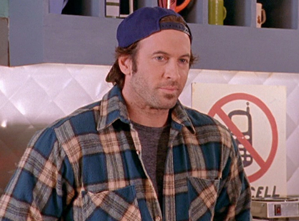 Luke Danes, Gilmore Girls from 19 TV Characters Who Lasted Way Longer ...