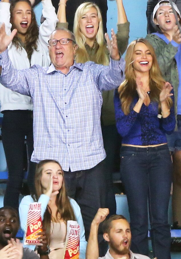 ed o neill sofia vergara ed o neill sof 237 a vergara from the big picture today s ed o neill sofia vergara ed o neill sof 237 a vergara from the big picture today s