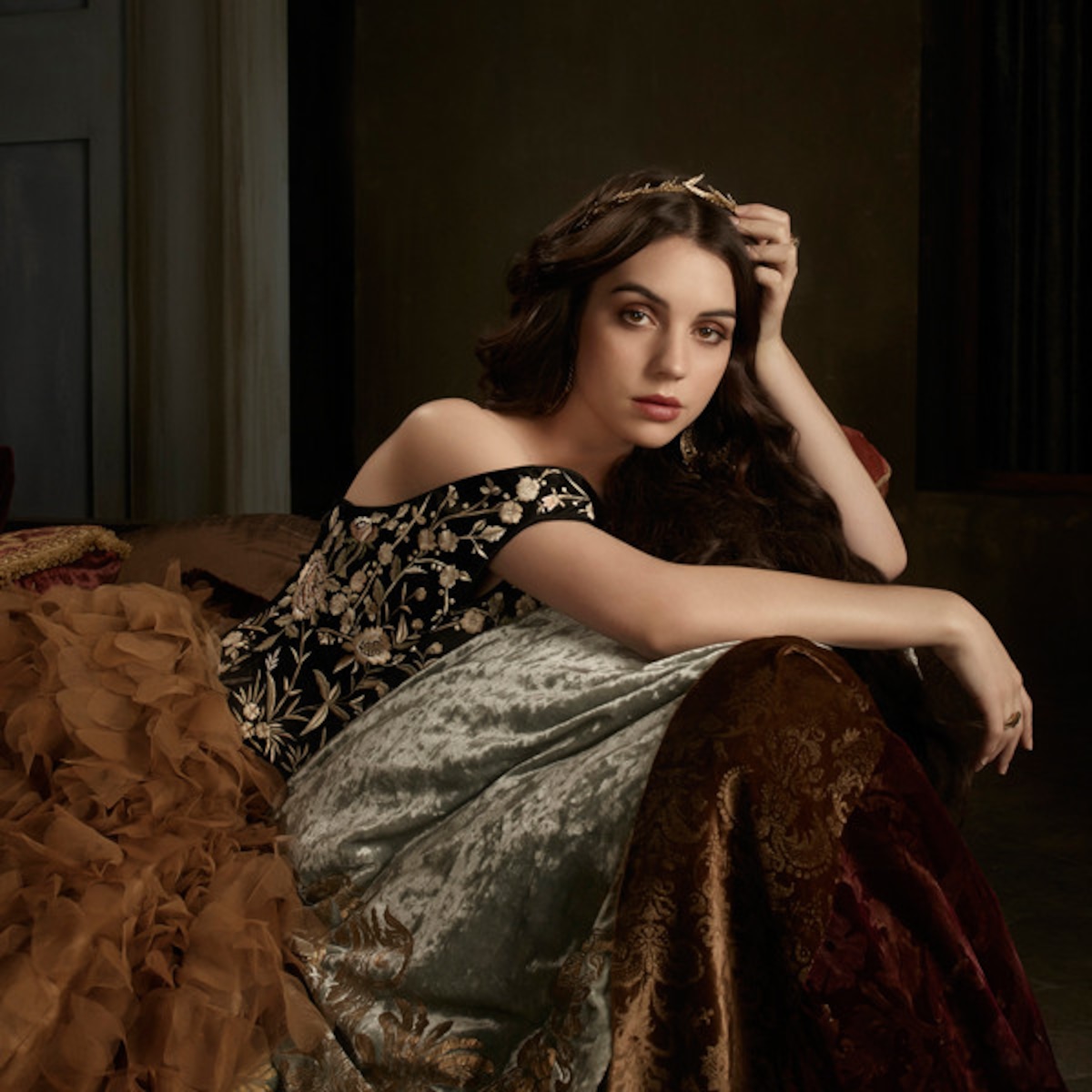All Hail the "Sexy" Return of Reign! All Hail the "Sexy" Return of Reign!