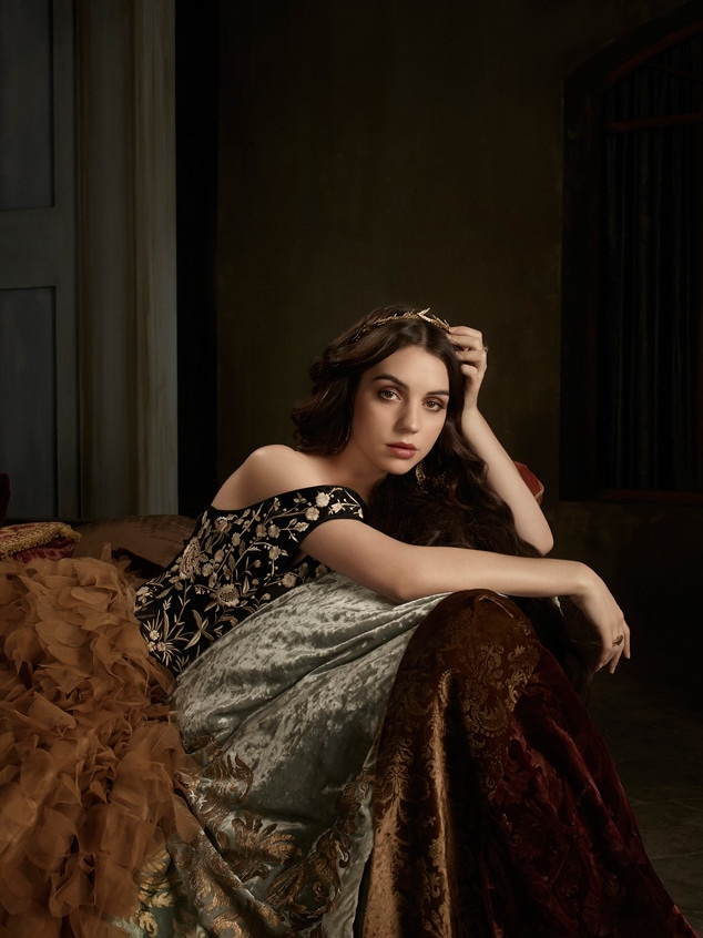 All Hail The Sexy Return Of Reign E Online All Hail The Sexy Return Of Reign E Online