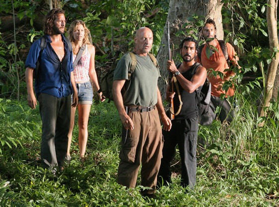 10 Years After Lost Premiered, Damon Lindelof Reveals Why He Broke Down ...