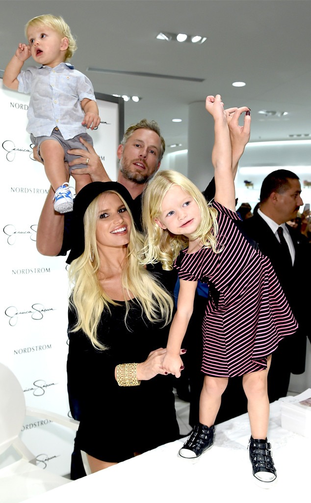 Jessica Simpson's Kids Are Adorable as They Attend Mom's Fashion Show ...