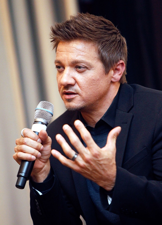 Jeremy Renner 