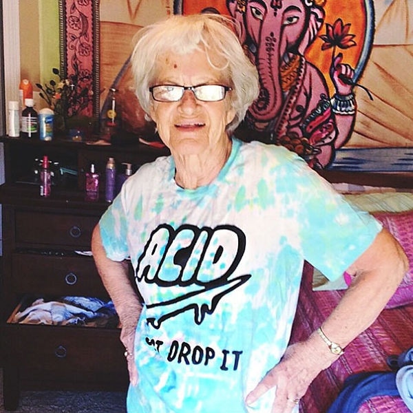 Abuela, grandmother, instagram baddiewinkle