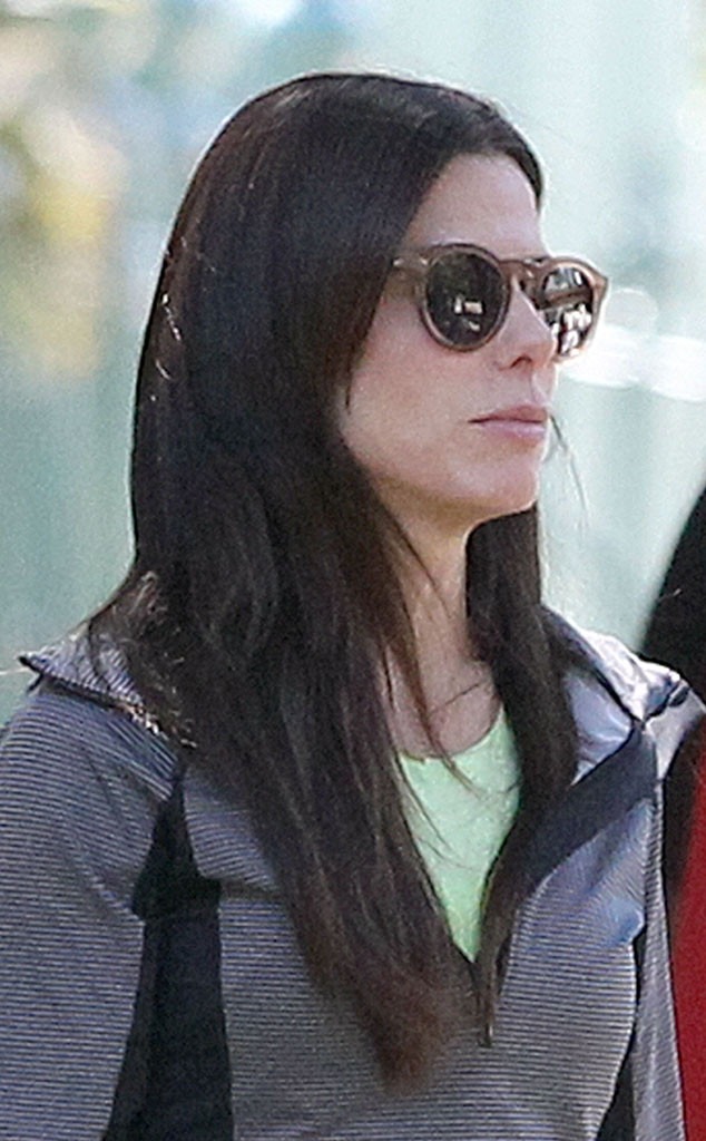 Sandra Bullock Is Back To Brunette Was Her Blond Hair A Wig E