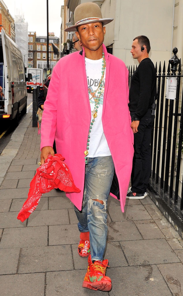 Pharrell Williams Has A Love For Feminine Fashion See The Pics E Online Pharrell Williams Has A Love For Feminine Fashion See The Pics E Online