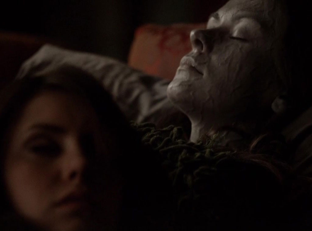 21 Nadia Petrova From All The Vampire Diaries Deaths Ranked E News