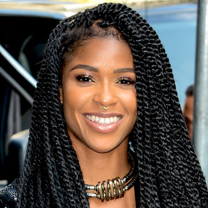 Simone Battle of G.R.L.'s Cause of Death Ruled a Suicide | E! News