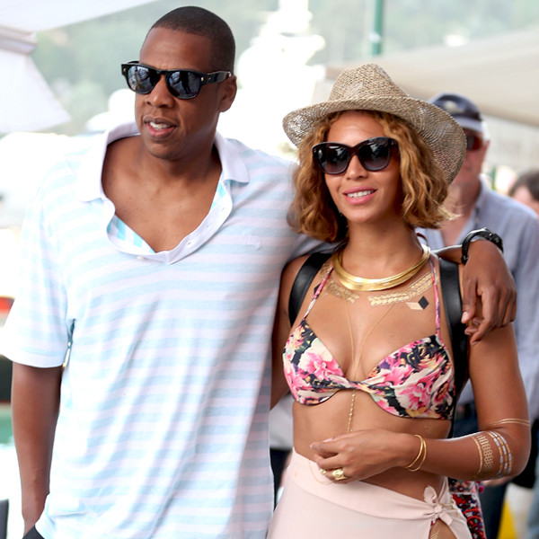 Beyonce Wears Sweats in Miami After Vacation With Jay-Z: Photos
