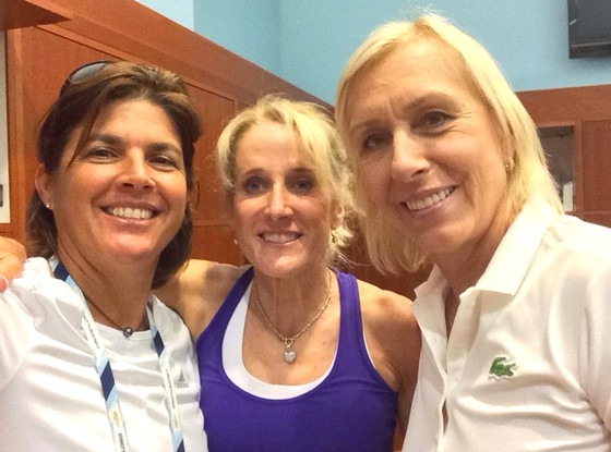 Martina Navratilova Proposes To Longtime Girlfriend Julia Lemigova At The Us Open E News 8309