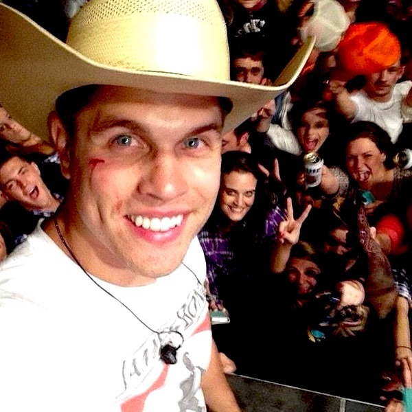 Dustin Lynch