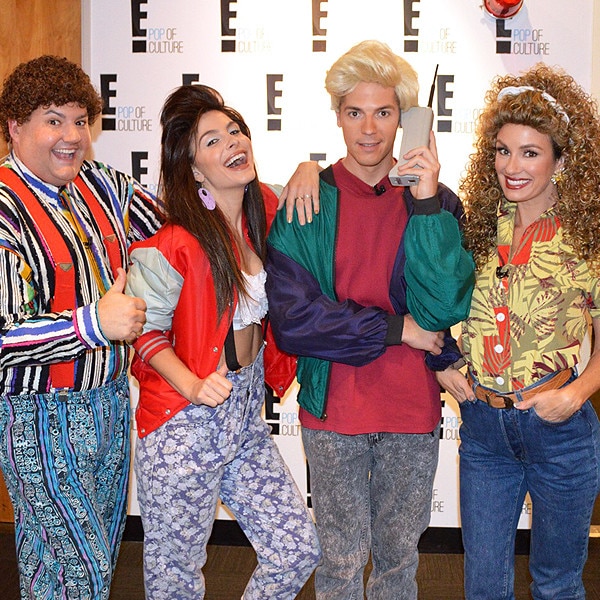 The Live From E Hosts Recreate Saved by the Bell