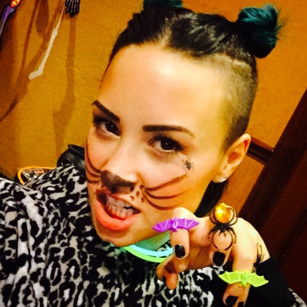 Demi Lovato Celebs Halloween Instagrams News Demi Lovato Celebs Halloween Instagrams News