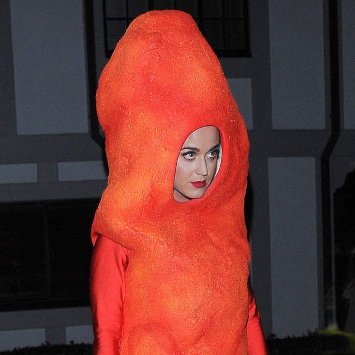 Katy Perry Is A Flamin Hot Cheeto For Halloween See The Pic E Online