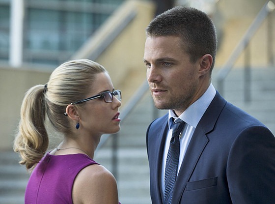 Everything You Need To Know About The Arrow Season 3 Premiere E News 6705