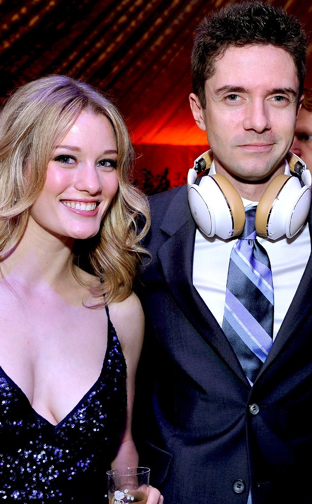 Ashley Hinshaw, Topher Grace