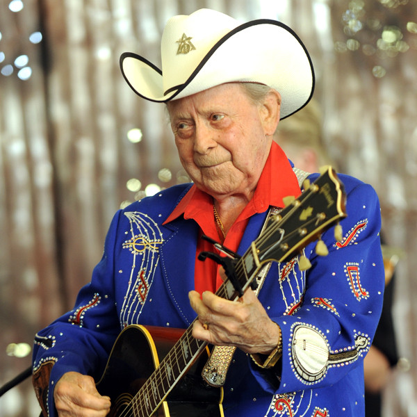 Little Jimmy Dickens Dead at 94 Country Stars Pay Tribute E! Online