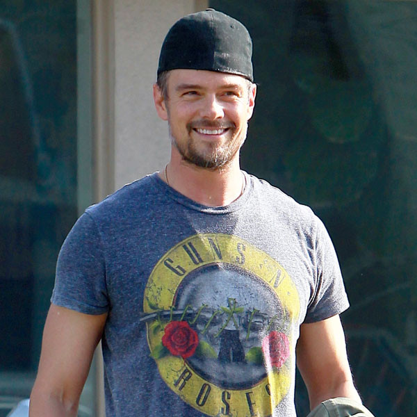 Josh Duhamel Hilariously Calls Out ''Nut Job'' Paparazzi for Sneaky, Under-the-Table Camera ...