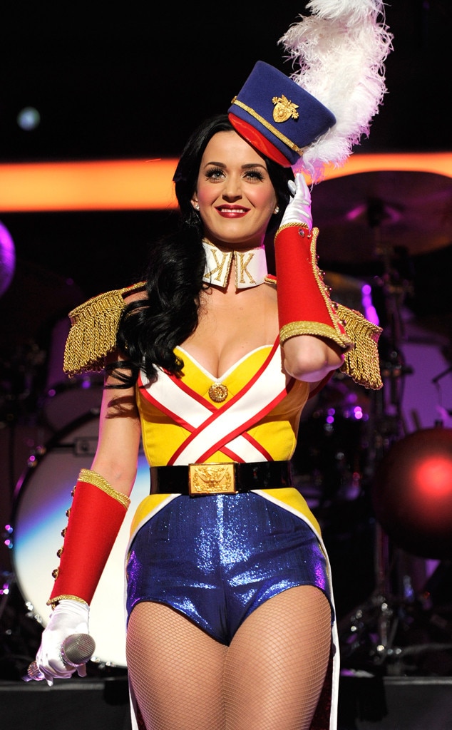 Toy Story From Katy Perrys Concert Costumes E News 
