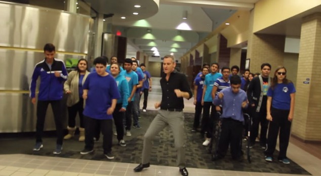 A. Maceo Smith New Tech High School - Uptown Funk Dance
