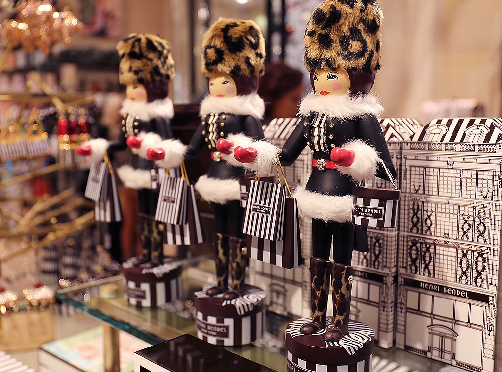 Henri Bendel 2015 Holiday Windows—See the Gorgeous Displays! - E! Online