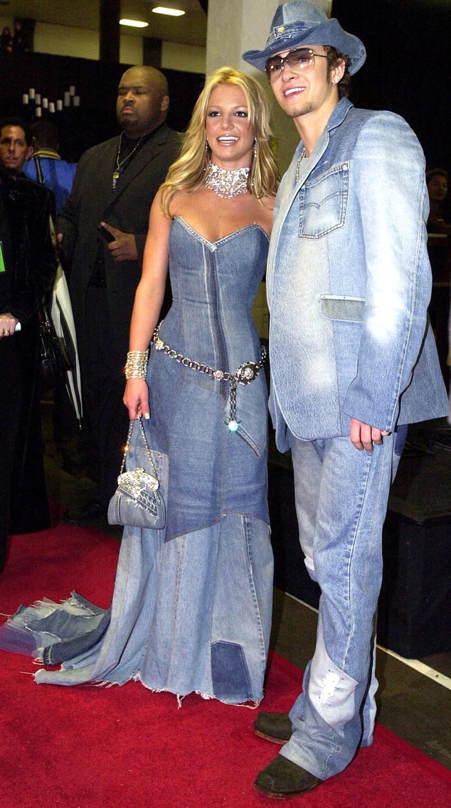 Justin Timberlake *Knows* That Denim Suit He Wore in 2001 Will Haunt Him  Forever